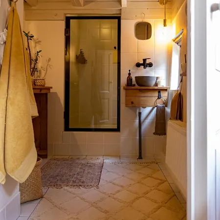 't Teutenhuys Bed & Breakfast Eersel